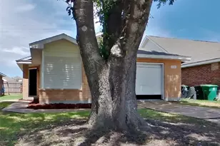 3130 Kelling St, Houston, TX 77045 - Photo 1
