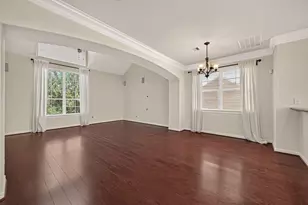 888 Fisher St, Houston, TX 77018 - Photo 3