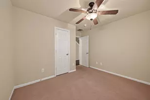 888 Fisher St, Houston, TX 77018 - Photo 23