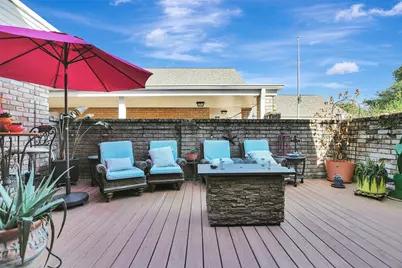 2718 Kissing Camel Court, Missouri City, TX 77459 - Photo 9