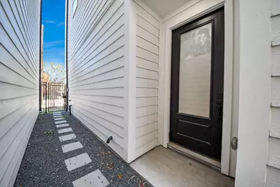 4806 Cochran Street, Houston, TX 77009 - Photo 3