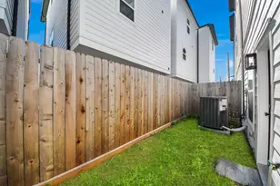 4806 Cochran St, Houston, TX 77009 - Photo 39