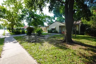 3707 Daphne St, Houston, TX 77021 - Photo 3