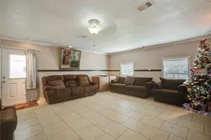 806 Coolwood Dr, Houston, TX 77013 - Photo 5