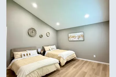 6310 Briar Terrace Drive, Houston, TX 77072 - Photo 15