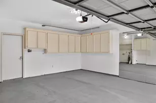 562 Wilcrest Dr, Houston, TX 77042 - Photo 15