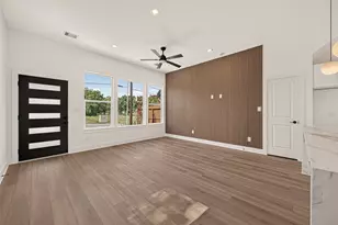 3313 Sampson St, Houston, TX 77004 - Photo 5