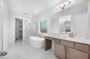 2033 Escobar St, Montgomery, TX 77316 - Photo 9