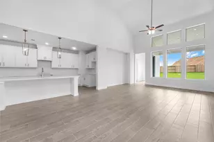 2033 Escobar St, Montgomery, TX 77316 - Photo 7