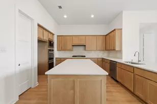 6426 Mahogany Br Trl, Manvel, TX 77578 - Photo 5