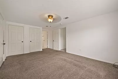 1511 W Dumble Street, Alvin, TX 77511 - Photo 23