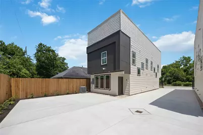 4214 Larkspur Street #C, Houston, TX 77051 - Photo 19