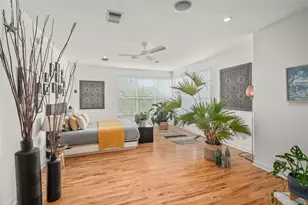 2303 Whitney St, Houston, TX 77006 - Photo 21