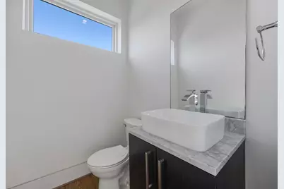 7327 Shadyvilla Pointe Drive, Houston, TX 77055 - Photo 25