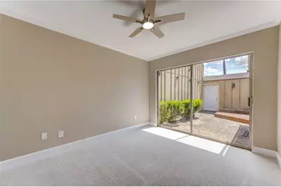 6102 W Airport Boulevard #18, Houston, TX 77035 - Photo 19