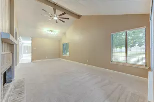 6102 W Airport Blvd, Houston, TX 77035 - Photo 7