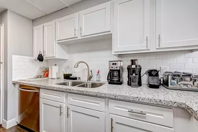 5150 Hidalgo Street #402, Houston, TX 77056 - Photo 35