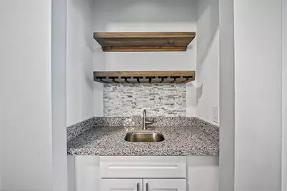 5150 Hidalgo Street #402, Houston, TX 77056 - Photo 23