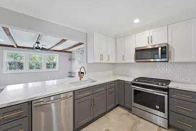 4614 Carleen Road, Houston, TX 77092 - Photo 9