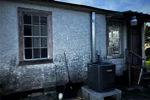 7011 Brownsville St, Houston, TX 77020 - Photo 3