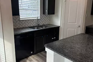 5038 Azalea Trace Dr, Houston, TX 77066 - Photo 9