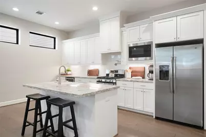 5905 Petty Street #D, Houston, TX 77007 - Photo 7