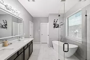 10031 Small Pebble Way, Humble, TX 77396 - Photo 5