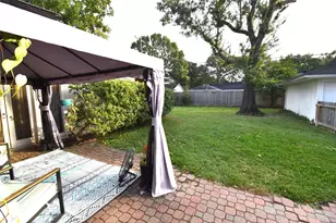 8011 Meadowvale Dr, Houston, TX 77063 - Photo 25