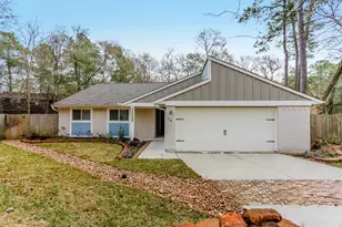 14 Woodlot Ct, The Woodlands, TX 77380 - Photo 1