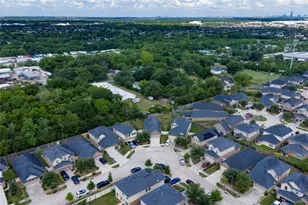 12702 City Garden Pl, Houston, TX 77047 - Photo 27