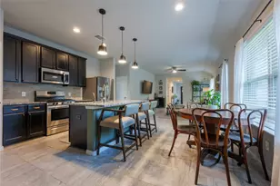 12702 City Garden Pl, Houston, TX 77047 - Photo 9