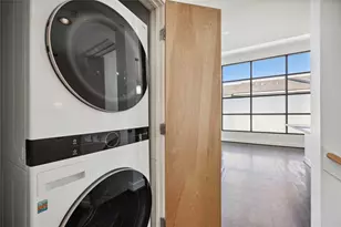 1023 Bonner St, Houston, TX 77007 - Photo 17