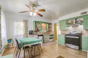 701 N Gaillard St, Baytown, TX 77520 - Photo 17