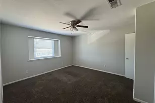 3818 Willow Springs Ln, Houston, TX 77080 - Photo 9