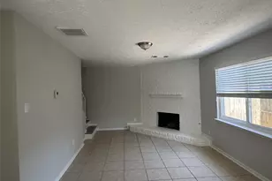 3818 Willow Springs Ln, Houston, TX 77080 - Photo 5