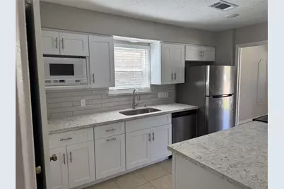 3818 Willow Springs Lane, Houston, TX 77080 - Photo 3