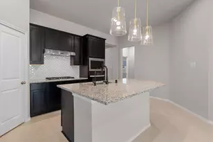 1048 Shl Crk Trl, Conroe, TX 77304 - Photo 7