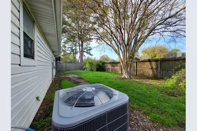9406 Walnut Glen Drive, Houston, TX 77064 - Photo 23