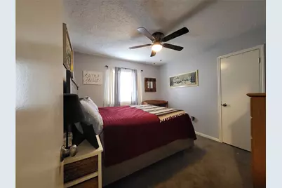 9406 Walnut Glen Drive, Houston, TX 77064 - Photo 11