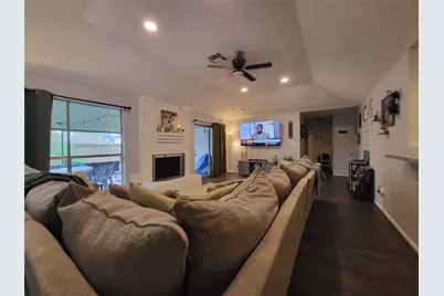 9406 Walnut Glen Drive, Houston, TX 77064 - Photo 17