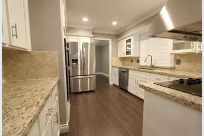 2842 River Birch Drive, Sugar Land, TX 77479 - Photo 9