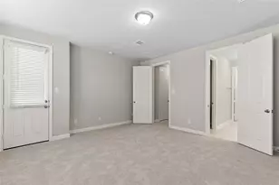 9511 Towne Lake Pkwy, Cypress, TX 77433 - Photo 11