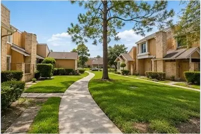 6167 Dryad Drive, Houston, TX 77035 - Photo 3
