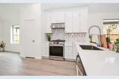 13724 Lantana Breeze, Texas City, TX 77568 - Photo 23