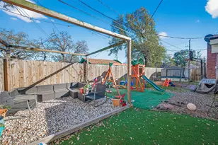 10502 Hollyglen Dr, Houston, TX 77016 - Photo 37