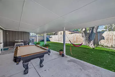 10502 Hollyglen Drive, Houston, TX 77016 - Photo 33