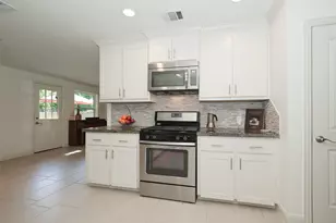 2714 Fortuna Dr, Katy, TX 77493 - Photo 11