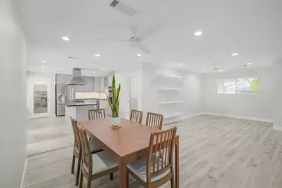1710 Willowby Drive, Houston, TX 77008 - Photo 7