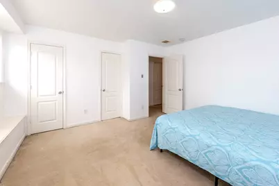 6507 Hawthorne Falls Lane, Houston, TX 77049 - Photo 13