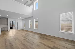 332 Gambels Quail Rd, Waller, TX 77484 - Photo 5